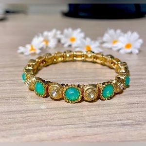 🌸Turquoise Crystal Stretch Bracelet